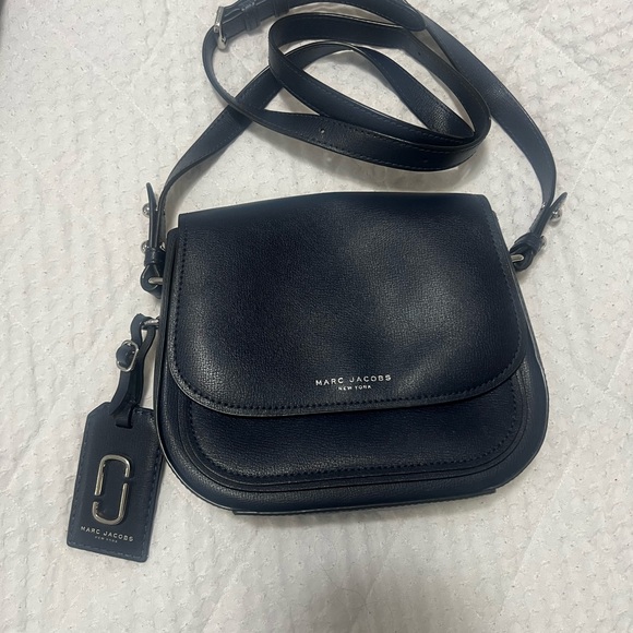 Marc Jacobs small crossbody - Picture 3 of 7